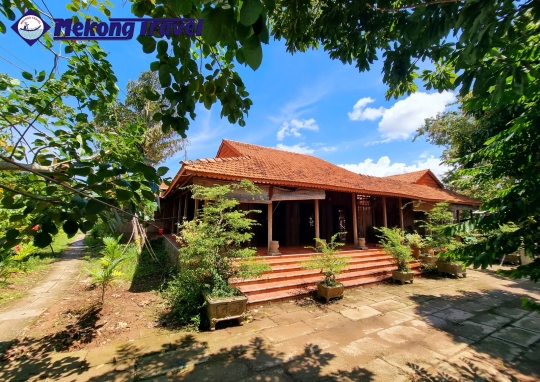 ÚT BÌNH HOMESTAY