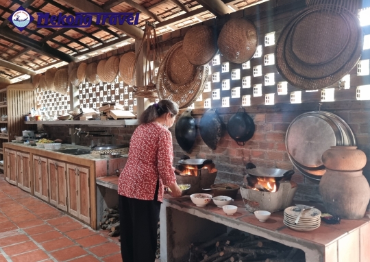 ÚT BÌNH HOMESTAY