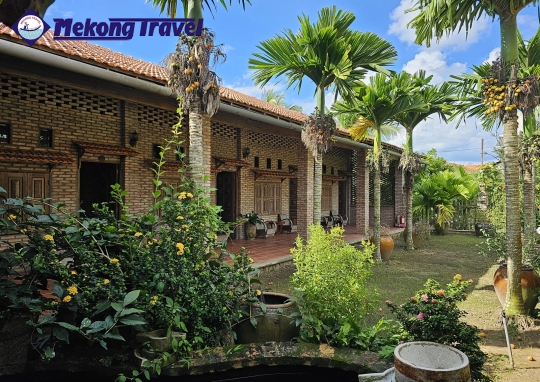 HOMESTAY ÚT QUỲNH